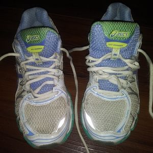 Women's Asics Gel Nimbus 16 Running Shoe Size 8